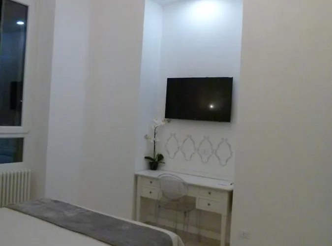 Piccola Stella 게스트하우스 산레모