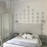 Piccola Stella 招待所 圣雷默